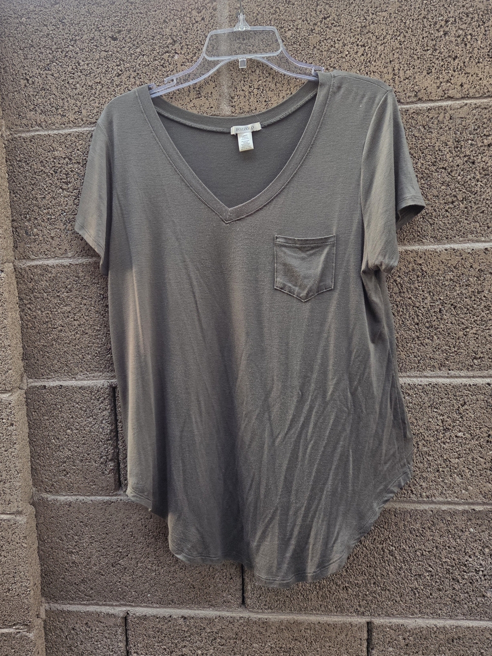 Bozzolo Olive V-Neck Pocket Tee